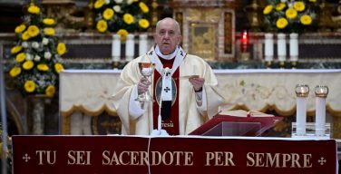 В воскресенье Октавы Пасхи Папа Франциск возглавил Святую Мессу в святилище Божия Милосердия