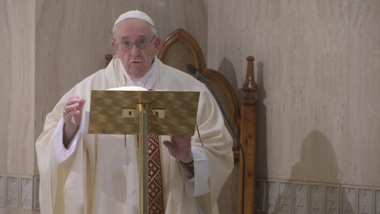 Папа Франциск на Мессе в Доме Святой Марфы молился о единстве Европы