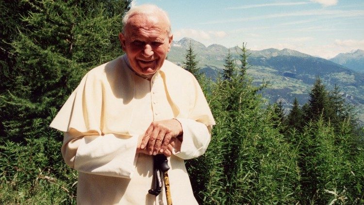 Кардинал Паролин о святом Папе Иоанне Павле II: окно, открытое в мир