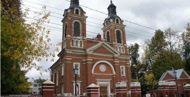Орган не католической церкви: суд отказался вернуть кировскому приходу здание Вятской филармонии