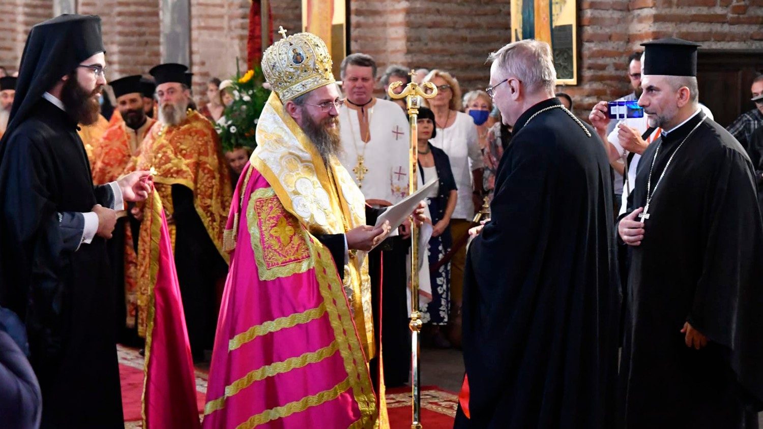 Болгария: мощи свв. Климента и Потита перенесены в собор Св. Софии