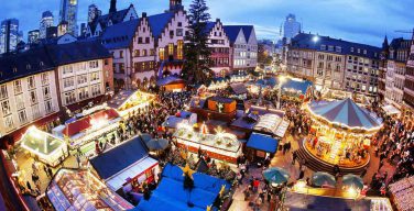 Страны Европы начали отменять традиционные рождественские ярмарки из-за коронавируса