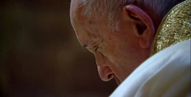 Папа выразил соболезнования австрийскому народу