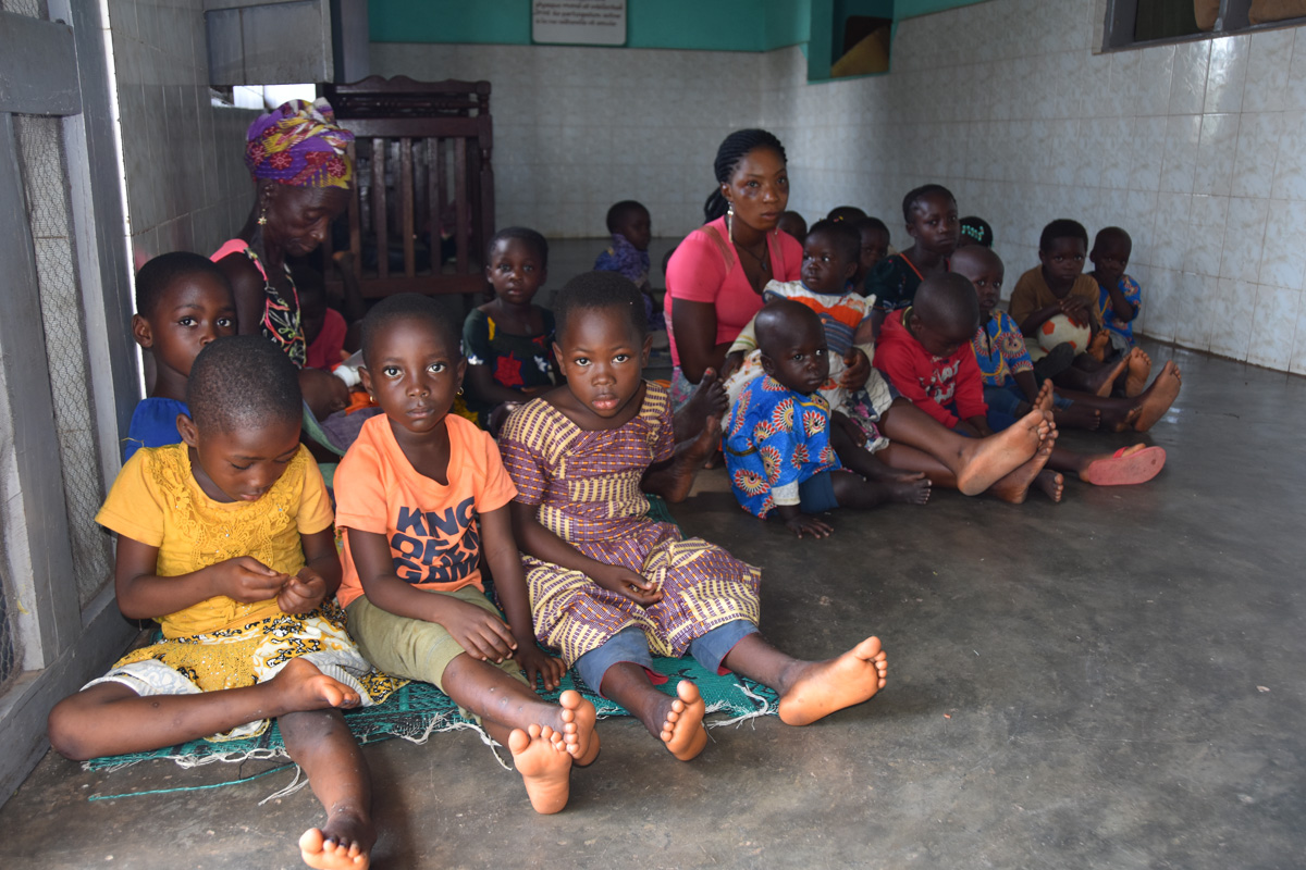 Швейцарцы организуют миссионерскую кампанию в пользу детей Гвинеи