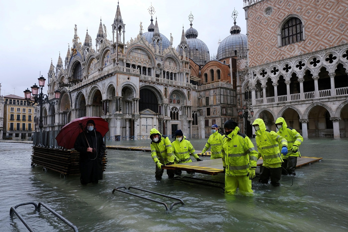 Базилика Святого Марка вновь оказалась подтоплена из-за «высокой воды» в Венеции