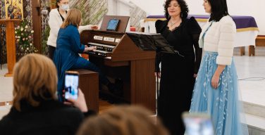 В третье воскресенье Адвента в католическом храме Кемерова состоялся концерт (ФОТО)