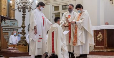 В Сантьяго-де-Чили отец Себастьян Прието Силва, SJ, принес вечные монашеские обеты