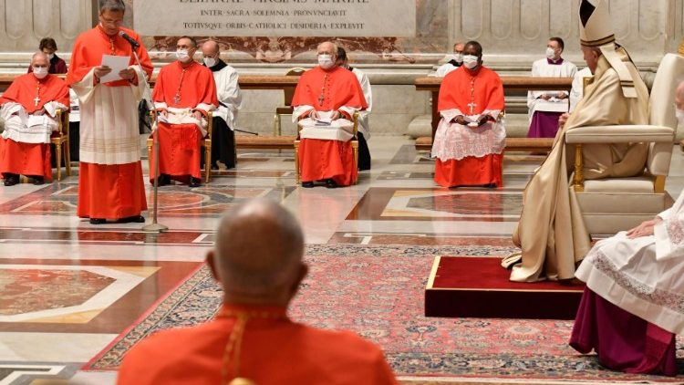 Папа Франциск поручил новопоставленным кардиналам различные служения в Римской Курии