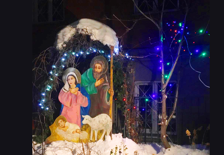 Директор Католической Школы в Новосибирске поздравляет всех с праздником Рождества (ВИДЕО)