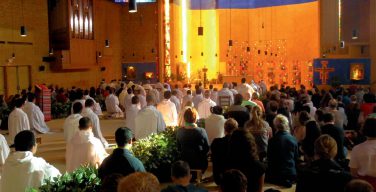 Послание Папы по случаю 43-й европейской встречи молодёжи Тэзе