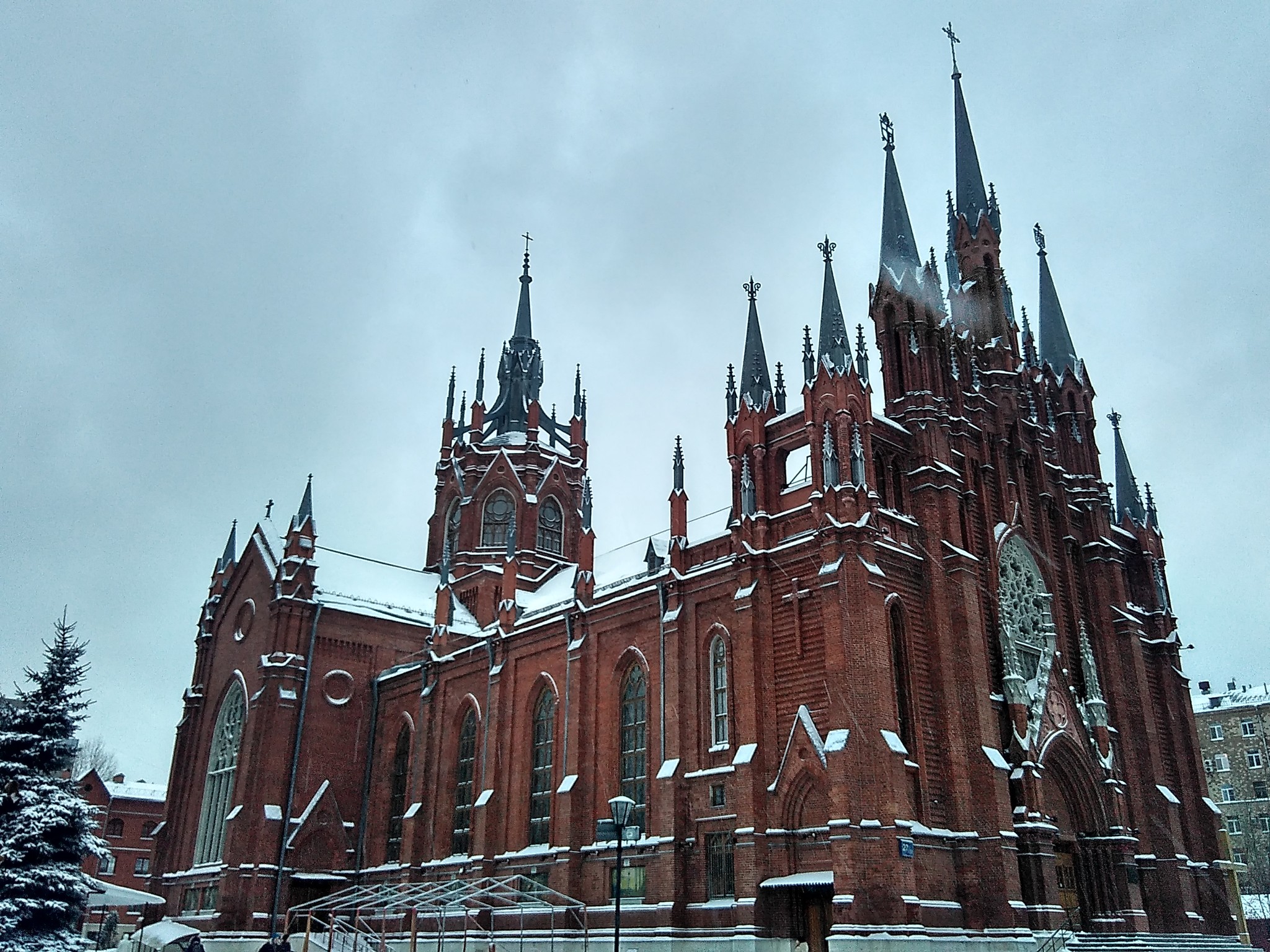 В московском Кафедральном соборе представители различных конфессий помолились о христианском единстве (ВИДЕО)