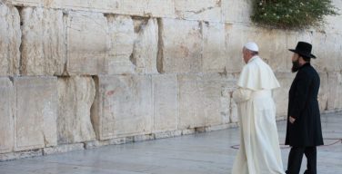 Папа Франциск высказался за углубление сотрудничества с иудаизмом