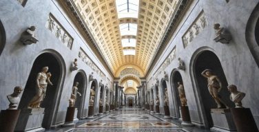 Музеи Ватикана опять закрылись из-за пандемии – третий раз за год