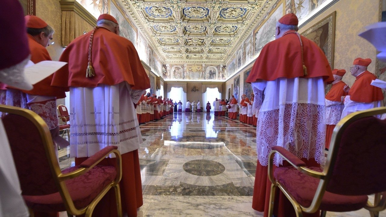 Папа собирает консисторию по канонизации семи подвижников