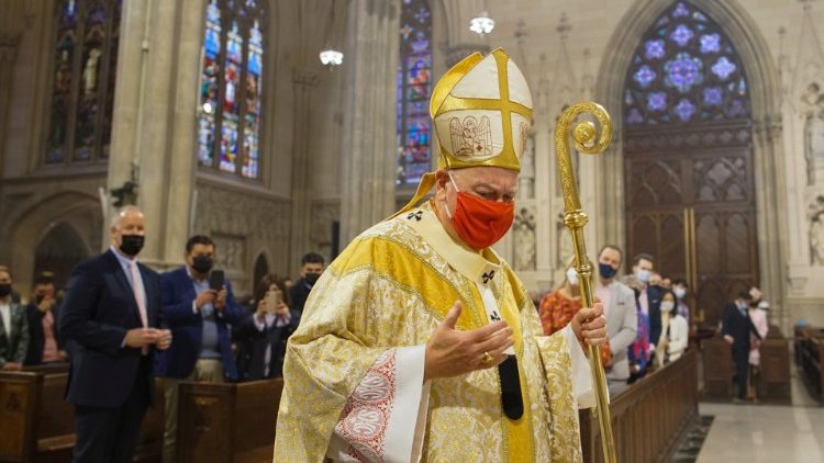 Кардинал Долан призвал паству вернуться в Церковь