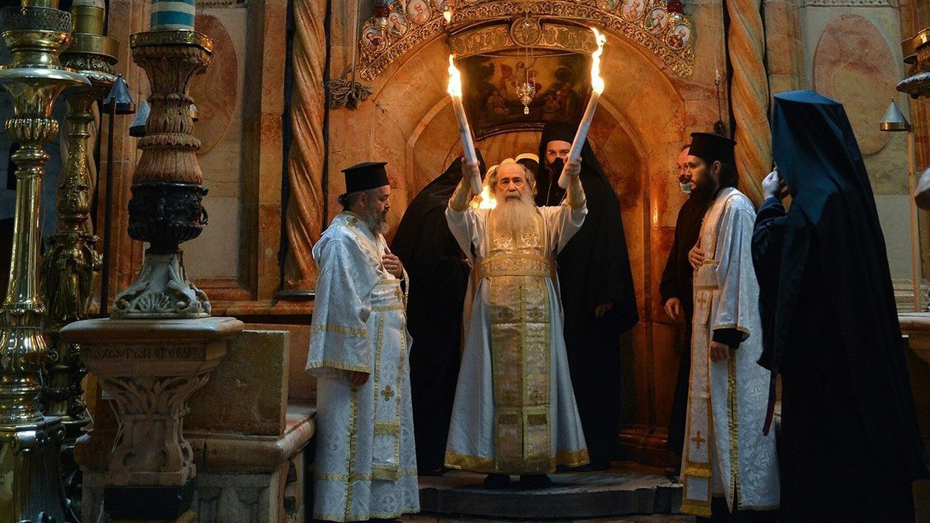 Благодатный огонь как экуменическое событие: интервью Патриарха Феофила III