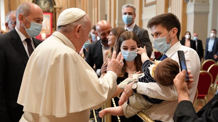 Папа встретился с постоянными диаконами Римской епархии