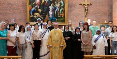 В Новосибирске Владыку Иосифа Верта поздравили с 30-летием его епископской хиротонии