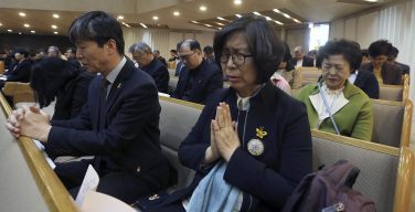 СМИ: глава разведки Южной Кореи готовит визит Папы Римского в КНДР