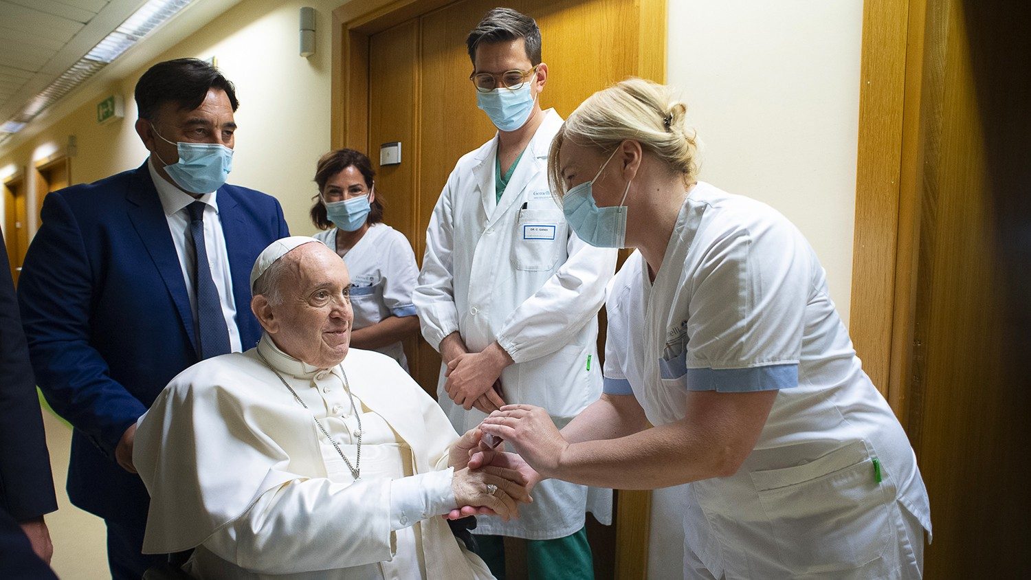 Новости о состоянии Папы Франциска после операции