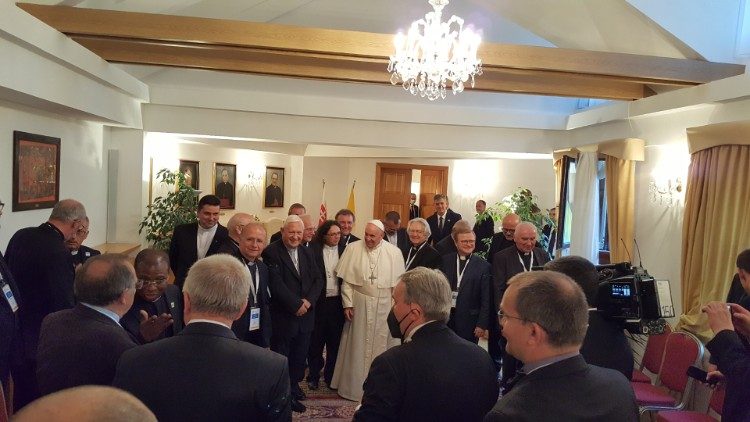 О чём говорил Папа Франциск в ходе встречи со своими собратьями по Ордену иезуитов в Словакии