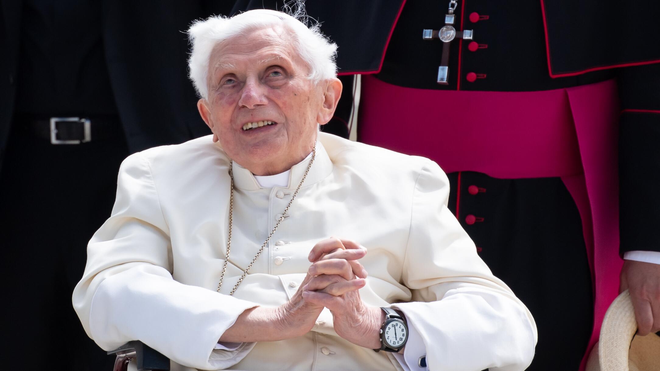 Архиепископ Генсвайн: «Бенедикт XVI полон жизни, несмотря на тоску по небу»