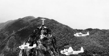 90 лет знаменитой статуи в Рио-де-Жанейро. Папа: Христос-Искупитель призывает людей к примирению