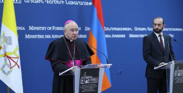 Ереван просит Папу Франциска помочь освобождению армянских пленных