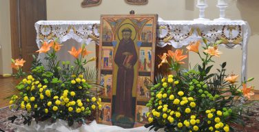 В Новосибирском приходе на Левобережье почтили память Святого Франциска и поздравили своего Владыку с днем рождения