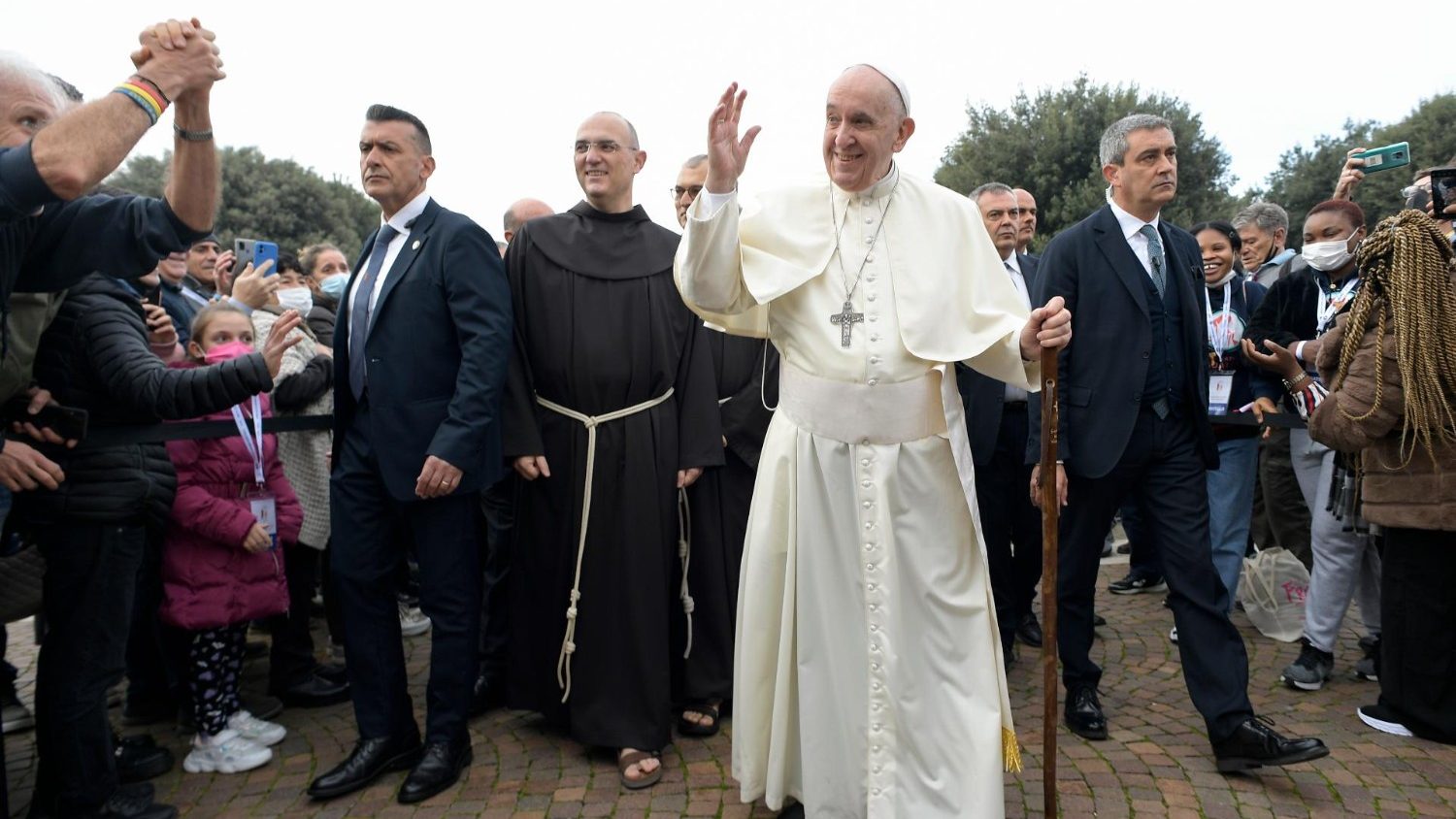 Папа Франциск в Ассизи: бедные учат надежде и стойкости