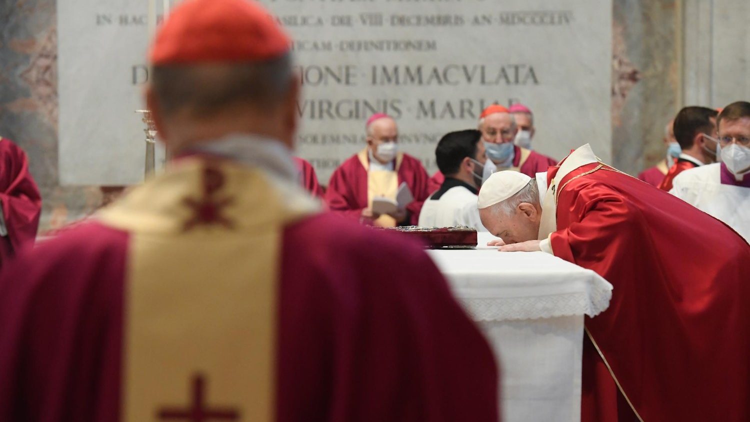 Папа Франциск отслужил поминальную Мессу по почившим кардиналам и епископам