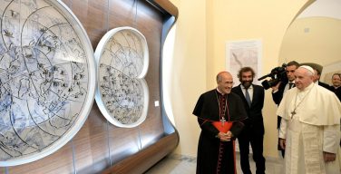 Открытие выставочного зала Ватиканской библиотеки. Папа: Церковь должна свидетельствовать о красоте (ФОТО)