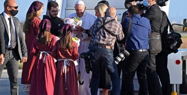 Первый день пребывания Папы Франциска на Кипре: встречи с католической общиной и политическим истеблишментом страны