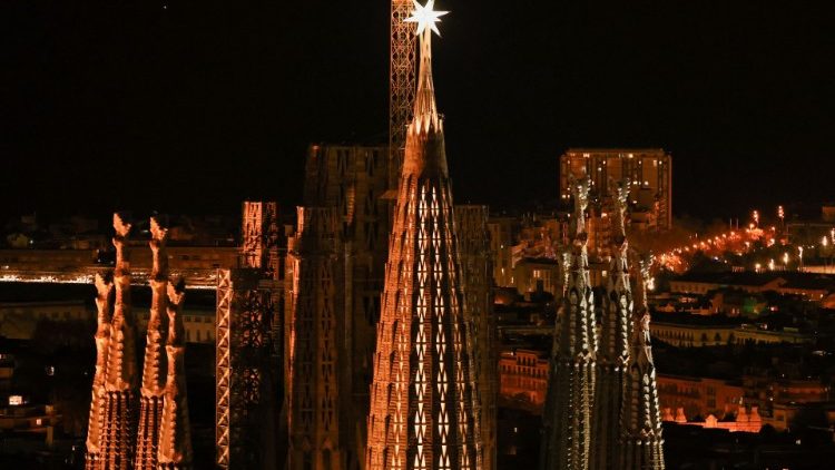 Папа Франциск католикам Барселоны: «Пусть звезда на башне Марии сияет для всех»