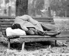 Община Святого Эгидия почтила память замёрзших бездомных