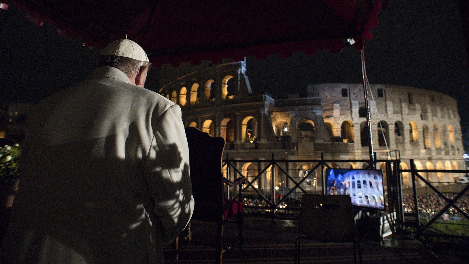 Обнародован план мероприятий с участием Папы в апреле и мае