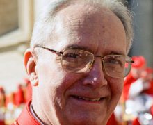 Скончался итальянский кардинал Агостино Каччавиллан
