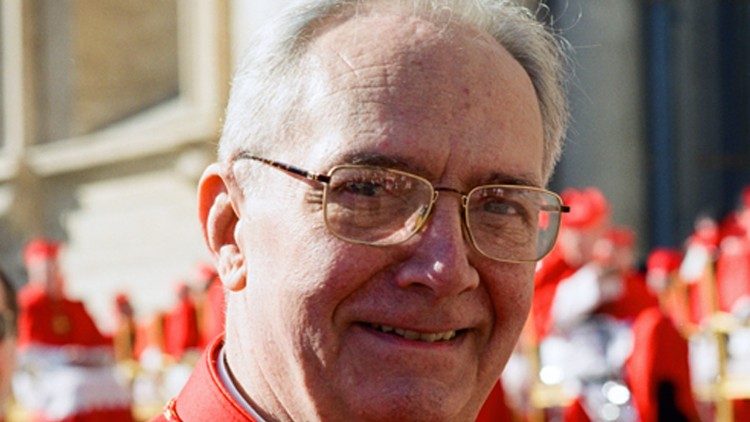 Скончался итальянский кардинал Агостино Каччавиллан