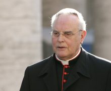 Папа молится об упокоении испанского кардинала Вальехо