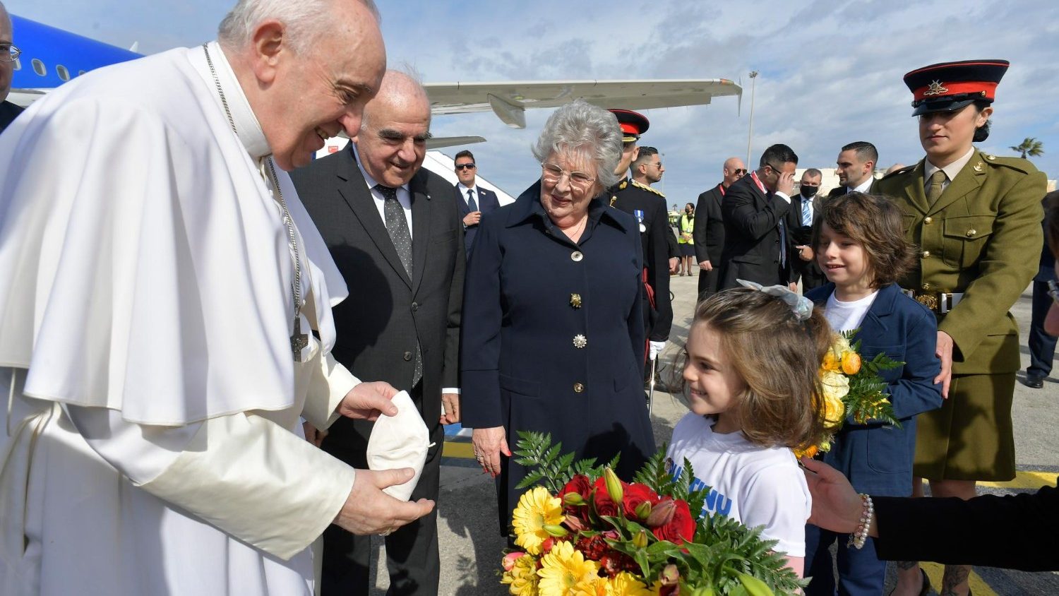 Папа Франциск прибыл на Мальту (+ ФОТО)