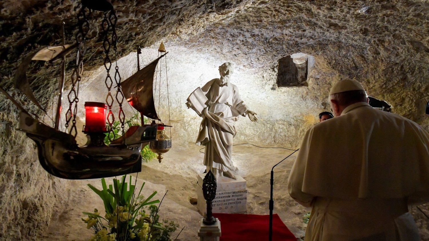 Мальта. Молитва Папы Франциска в Гроте св. апостола Павла