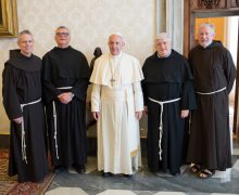 Монашеские институты смогут возглавлять несвященники
