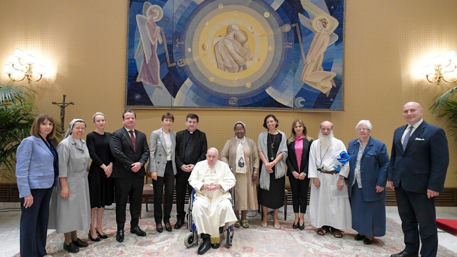 Папа призвал к «экономическому обращению»