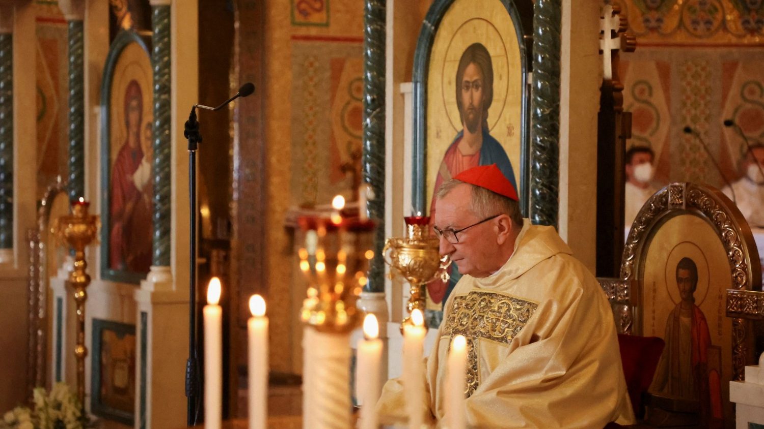 Госсекретарь Ватикана заявил, что отношения с РПЦ осложнились, но каналы для диалога остаются