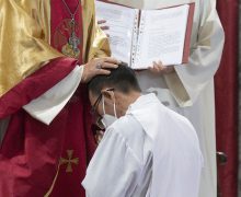 Итальянские епископы смягчили антиковидные меры