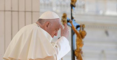 Общая аудиенция Папы 18 мая: пожилые люди учат нас стойкости в вере (+ ФОТО)