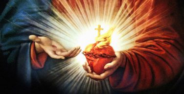 Пылающее сердце: 4 причины почитать Святейшее Сердце Иисуса