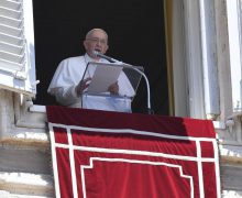 Слово Папы Франциска перед молитвой Ангел Господень в Торжество Пресвятой Троицы, 12 июня 2022 года