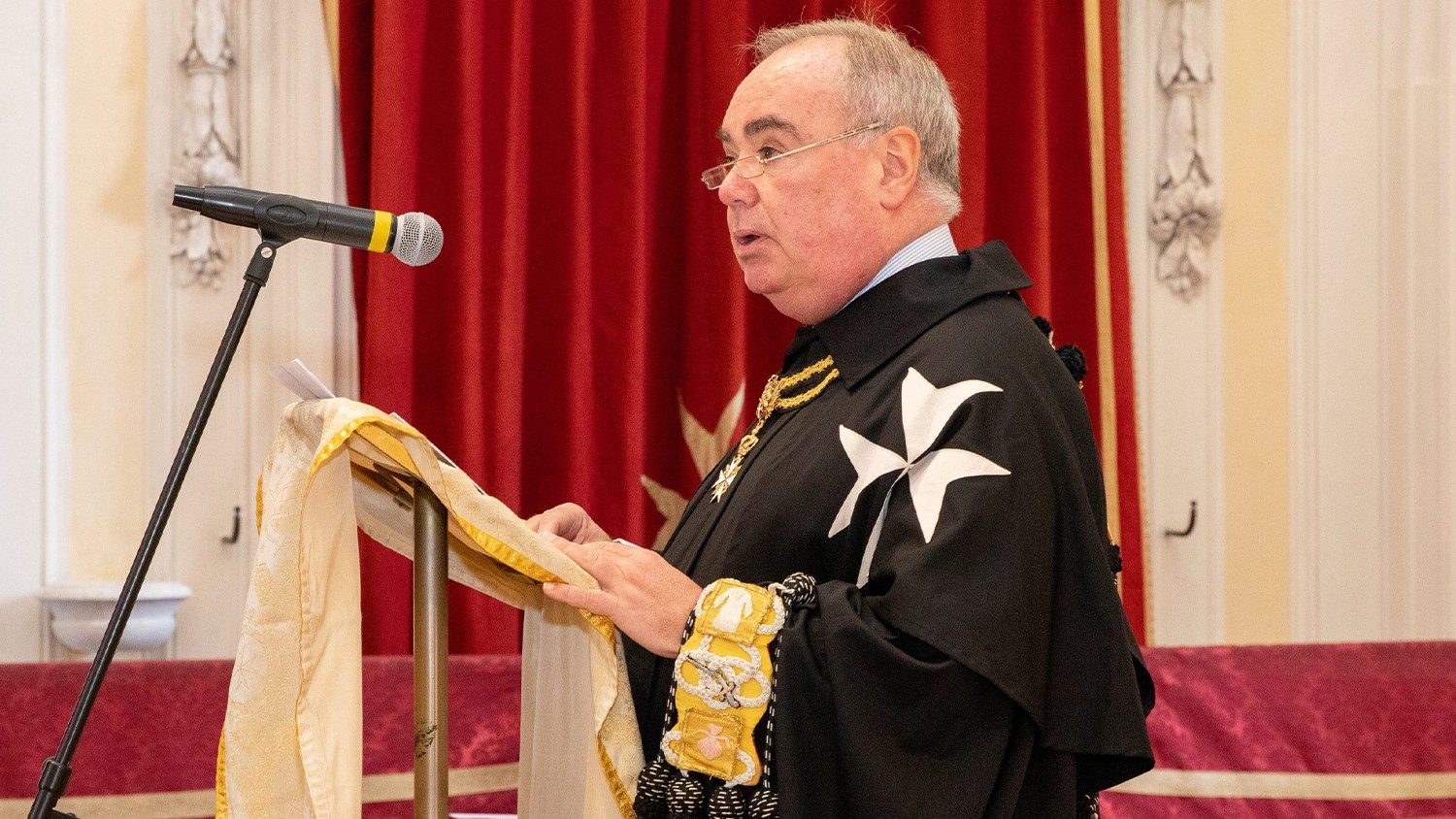 Папа назначил временным главой Мальтийского ордена канадца Джона Данлэпа
