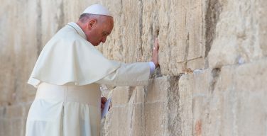 Папа: диалог между религиями – противоядие от экстремизма